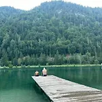 Haus Tutsi Apartamento Sankt Ulrich am Pillersee